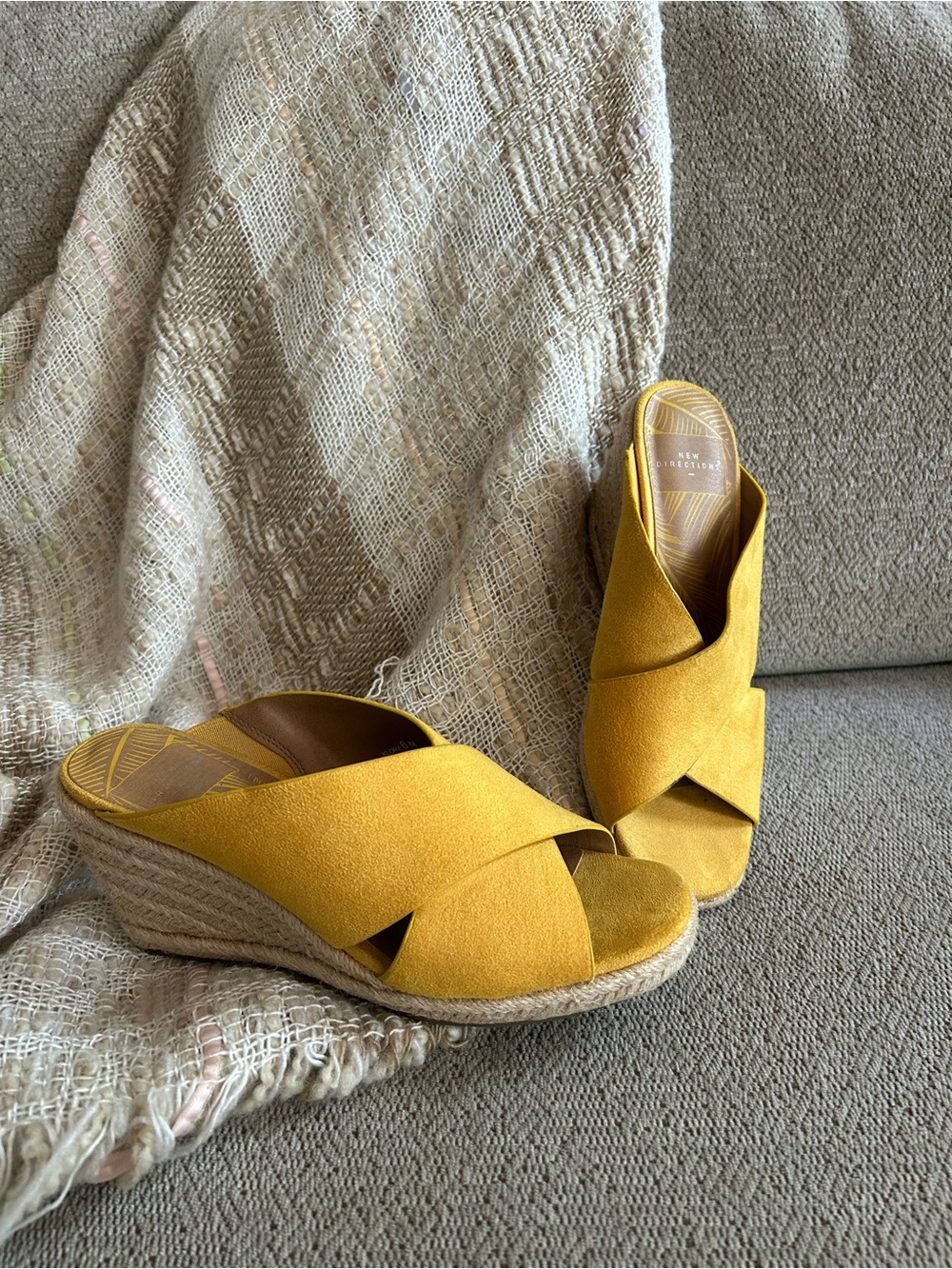 New Directions Yellow Rope Wedge Espadrille Slide Sandals Suede-like Fall Shoes